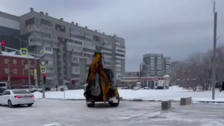 В Красноярске открыто движение по новой дороге на улице Космонавтов