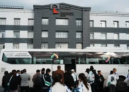 Иностранные участники фестиваля молодёжи побывали на красноярском алюминиевом заводе