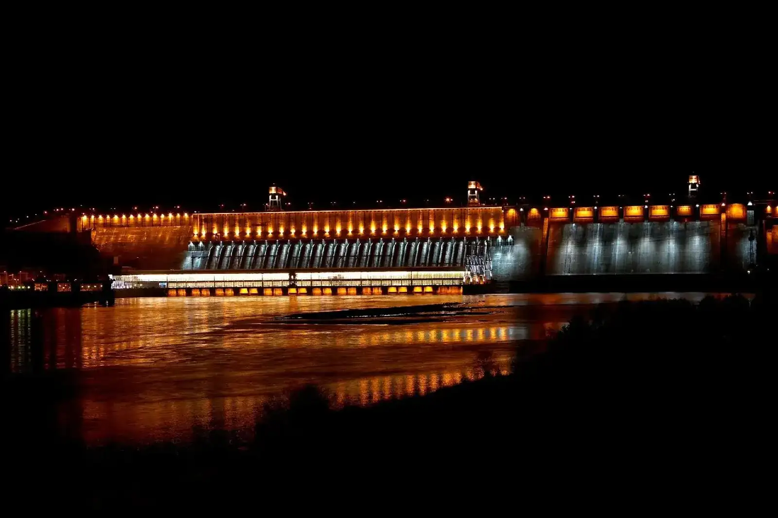 Фото: Архивное фото Красноярской ГЭС