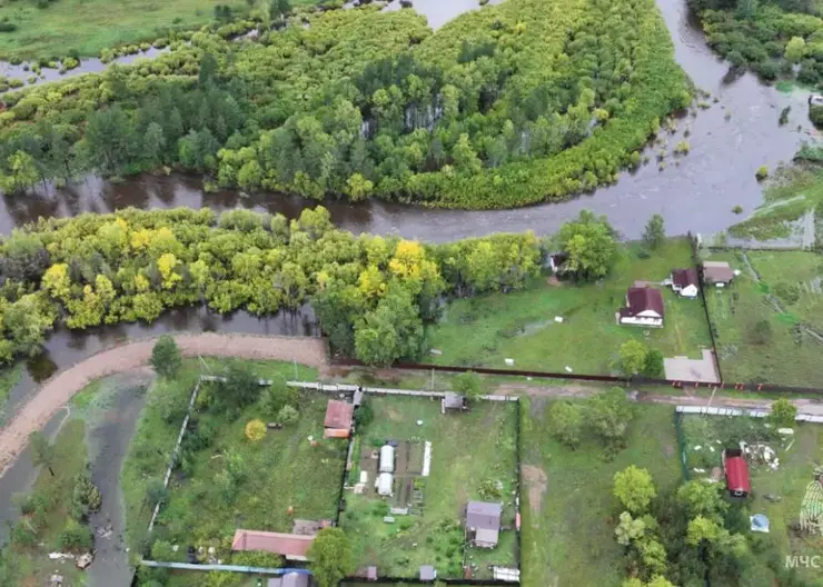 В СНТ под Читой из-за паводка подтопило дачные участки