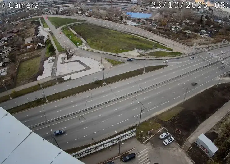 В Красноярске для автомобилистов открыли движение по ул. Чкалова