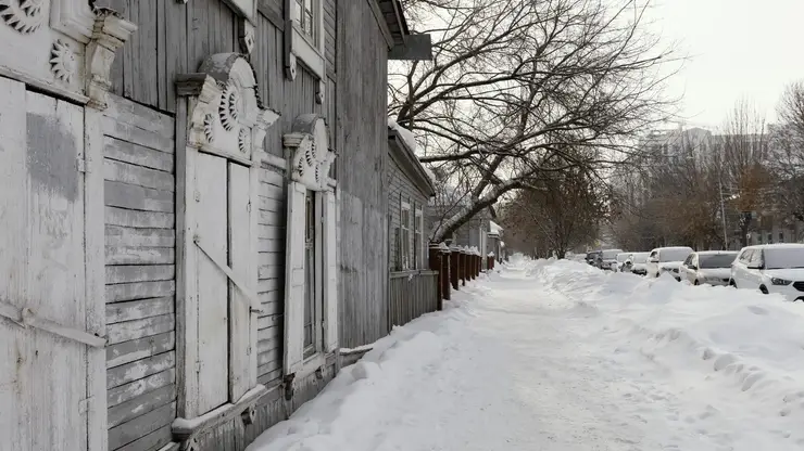 Роспотребнадзор разъяснил красноярцам, что делать, если поскользнулся и получил травму у магазина