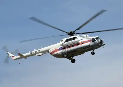 Вертолет авиакомпании "Ангара" совершил жесткую посадку в Иркутской области