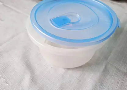 Химик рассказал, чем опасны пластиковые контейнеры