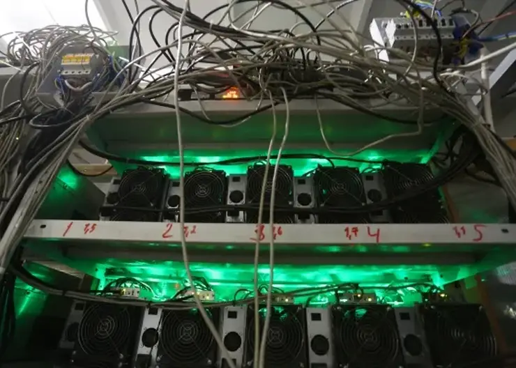 Дело о майнинге криптовалюты с хищением электроэнергии на 16 миллионов рублей возбудили в Иркутске