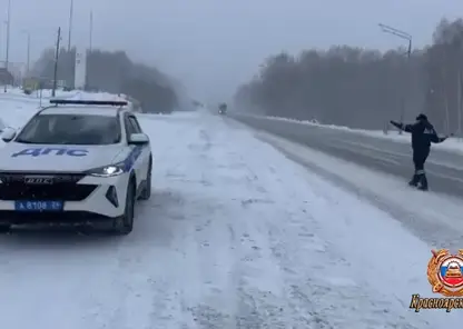 В Балахтинском районе ограничили движение для всего транспорта из-за снегопада