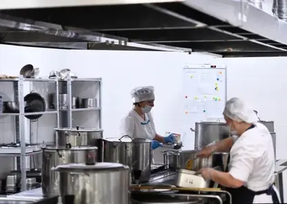 29 иркутских школ оказались без питания из-за срыва поставок