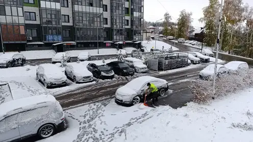 Снегопад в Иркутской области: ограничения на трассе «Байкал» и обесточенные дома