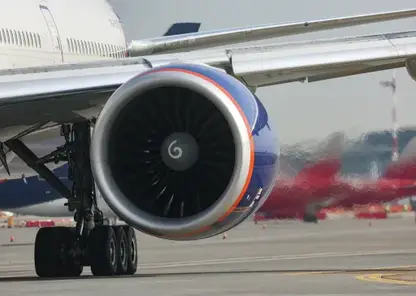 Сибирские ученые разработали получаемый за секунды материал для двигателей самолетов