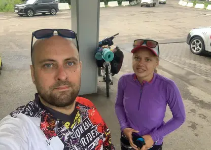 «Сигналят, лайки ставят, пропускают»: двое красноярцев отправились в велопутешествие до Хакасии