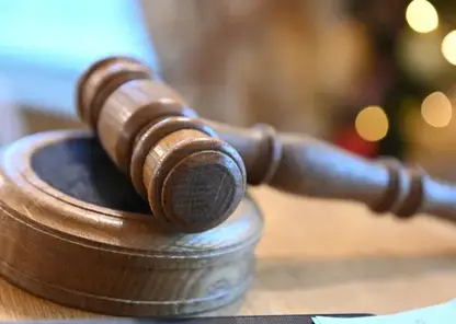 Жительница Енисейска отсудила у продавца трехкратную стоимость некачественной обуви: ботинки буквально развалились в ее руках