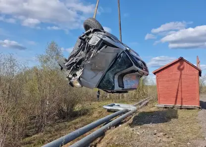 В Игарке девушка без прав устроила ДТП с пострадавшими детьми на джипе отца