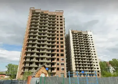 Строительство 18‑этажного долгостроя возобновляют на Бугаче в Красноярске