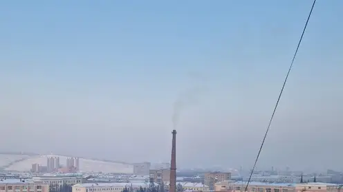В Красноярске на ул. Гладкова из-за загрязнения воздуха приостановили работу автомастерских
