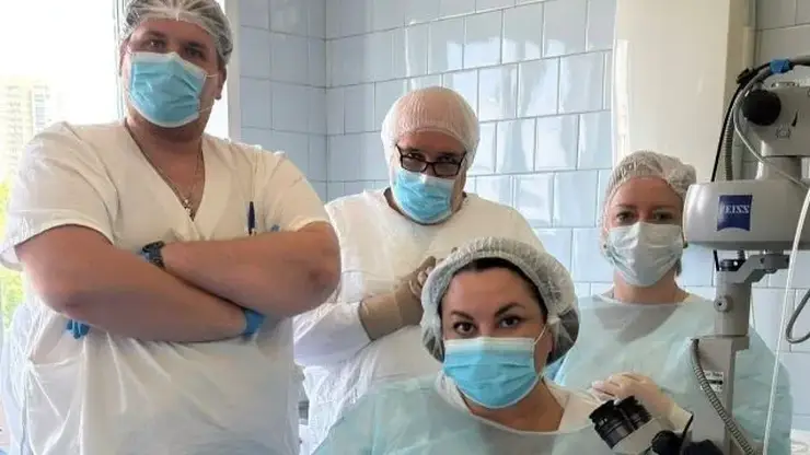 В Красноярске впервые провели пересадку роговицы ребенку