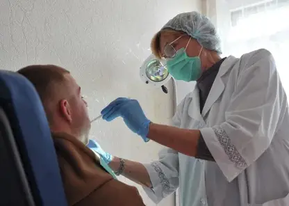 В Красноярске водители и стоматологи возглавили рейтинг зарплат в ноябре