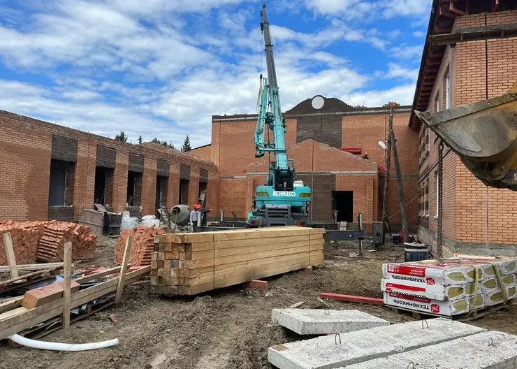 Школа в селе Мокрушинское будет построена до конца августа 2022 года