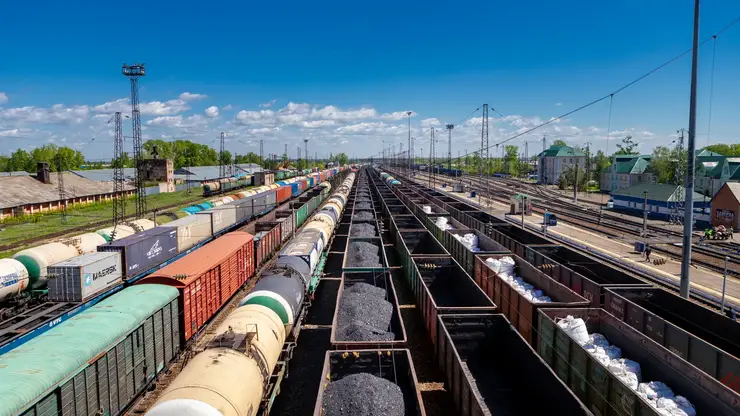 Погрузка на железной дороге в Красноярском крае выросла на 8% в I полугодии 2024 года