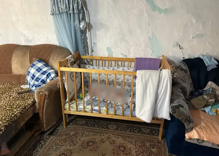 «Я навредила ребенку»: женщина, которая убила своего 4-месячного сына в Уяре, попросила выпустить ее из СИЗО