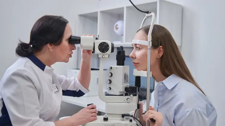 Как восстановить зрение до 100%: офтальмологи о современных возможностях лазерной коррекции