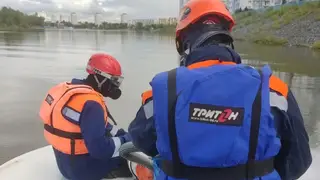 Спасатели ликвидировали масляное пятно на Абаканской протоке