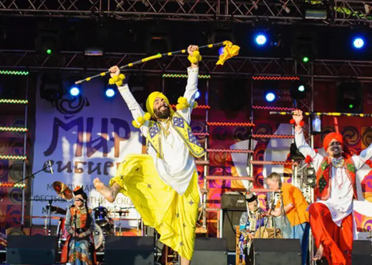 Каналы связи в «МИР Сибири»: «Ростелеком» стал партнером международного этнофестиваля в Шушенском