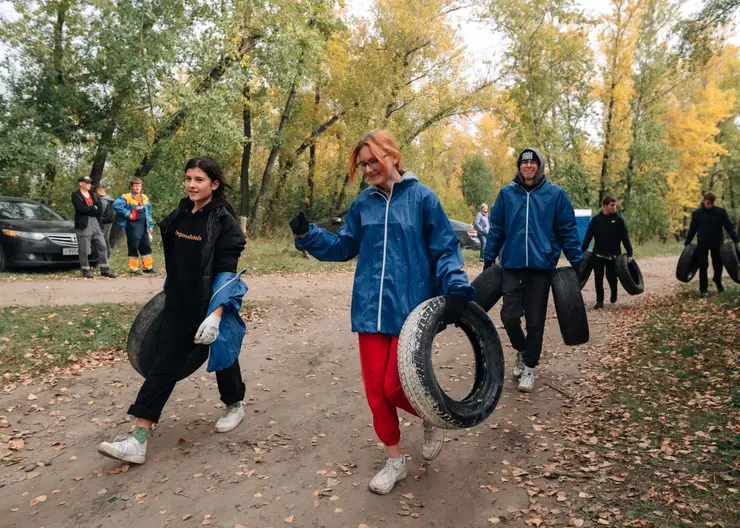 Принявшие участие в акции «Зелёный десант» красноярцы собрали более 20 тонн мусора