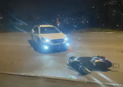 Во Владивостоке водитель сбил 16-летнего подростка на мопеде