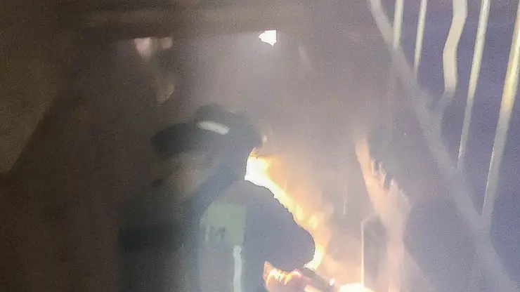 В Омске из пожара в жилом доме спасли 27 человек, 3 из них — дети