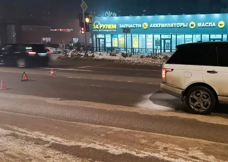 500 тыс рублей требуют с водителя, сбившего двух детей на «зебре» в Кировском районе