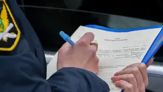 В Красноярске приставы заставили УК отремонтировать подъезды В Красноярске приставы заставили УК отремонтировать подъезды