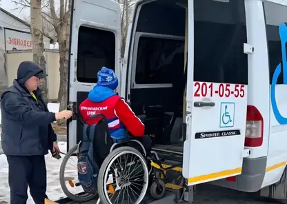Снова до 10 поездок: лимит на соцтакси в Красноярске восстановлен