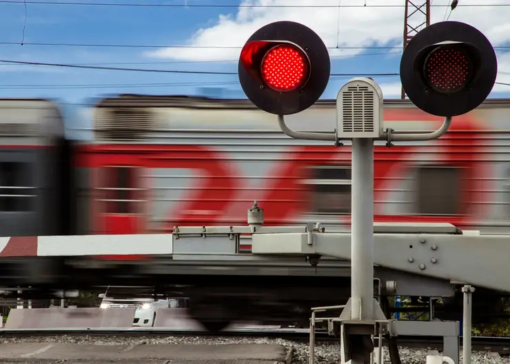 В Боготольском районе временно ограничат движение автотранспорта через железнодорожный переезд