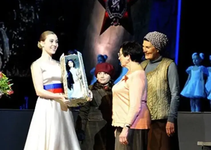 Девочка, подарившая фронту танк, приедет на парад Победы в Омск