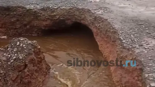 СНТ под Красноярском из-за ливня практически отрезало от цивилизации