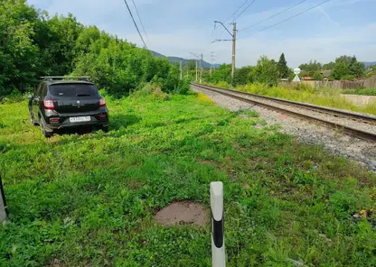 Автомобиль попал под поезд под Красноярском
