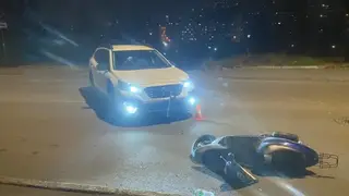 Во Владивостоке водитель сбил 16-летнего подростка на мопеде