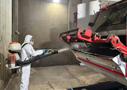 Региональный оператор показал, как происходит дезинфекция мусоровозов