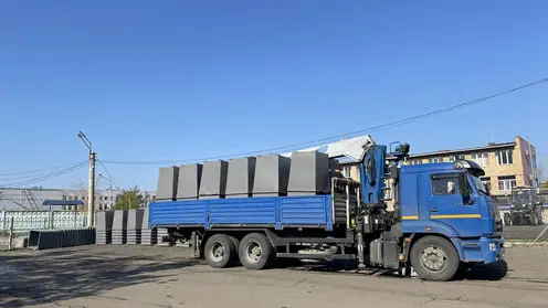 Красноярск получил почти 500 новых баков для мусора. Они помогут решить проблему переполненных площадок