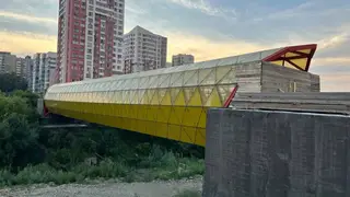 Жёлтый «хрустальный» мост в Кемерове откроют до конца 2026 года