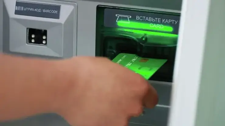 Работодатели могут получить штраф за невыплату сотрудникам премии