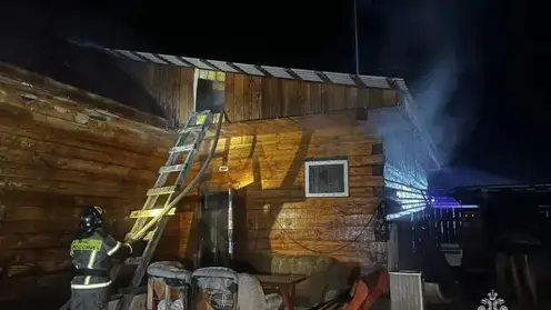 Тринадцать пожаров потушено в Красноярском крае за сутки