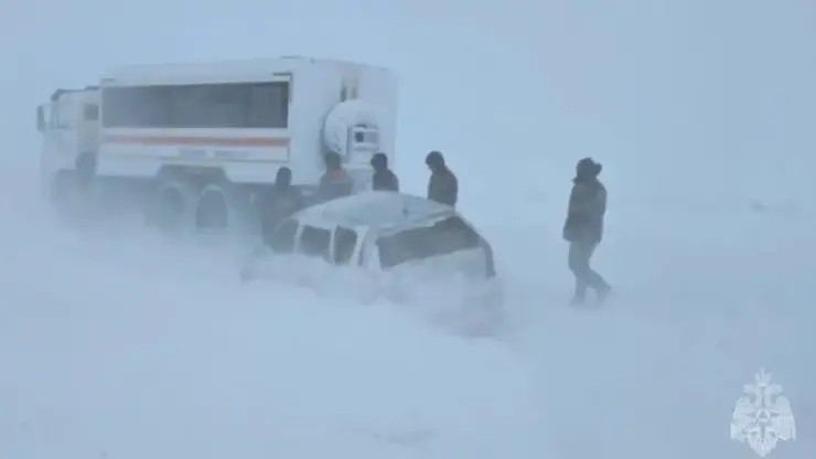 В Забайкалье эвакуировали 253 застрявших на трассе человека