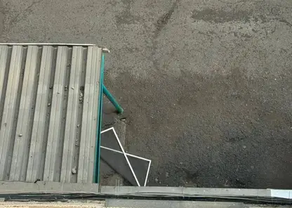 Двухлетняя девочка выпала из окна дома в Ачинске