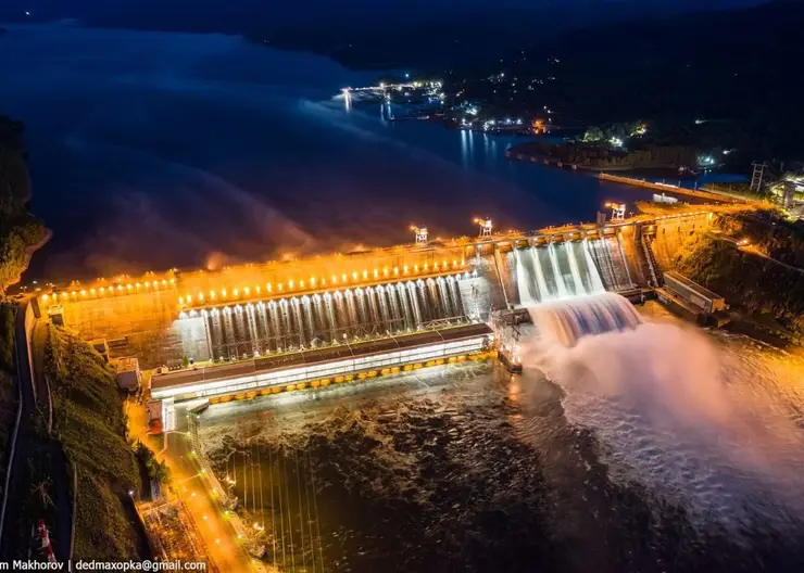 Архитектурная подсветка на Красноярской ГЭС будет работать по выходным до 29 августа