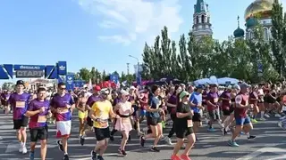 Сибирский международный марафон стартовал в Омске