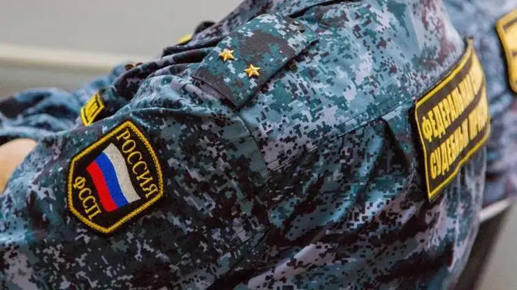 В Игарке алиментщика-должника нашли в шкафу: он прятался от приставов