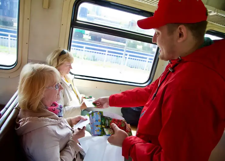Специальная профилактическая акция «Семена безопасности» прошла в электропоездах Красноярской железной дороги