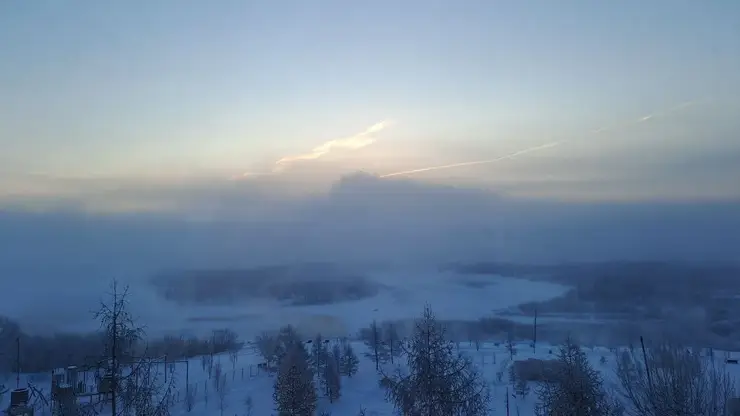 Густую дымку заметили красноярцы 17 января