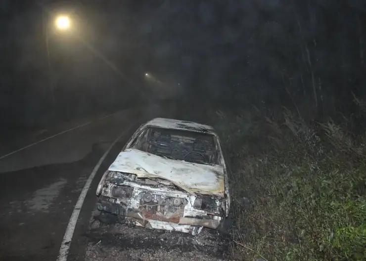 Житель Енисейского района угнал и поджег автомобиль друга